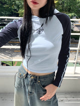 シマナグランストラップカラーコンビネーションクロップドフードTシャツ