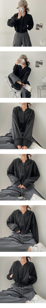 Nesmuji Cropped Hooded Zip-Up