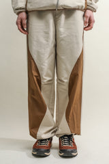 アシンメトリーウェーブパンツ / ASYMMETRIC WAVE PANTS-BROWN ECRU