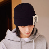 VA Square Big Label Beanie / Black