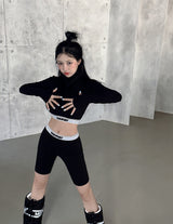 ウィナーナッピングバンディングクロップタートルネックTシャツ