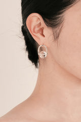 'バラ_アース.E' ピアス