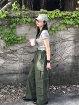 フォーカーゴパンツ