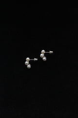 Curve Pearl Earrings