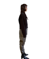 エンボスクロップドスウェット / Emboss Cropped Sweat-BLACK
