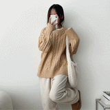Cree 厚手ツイストラウンドニットウェア