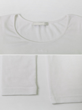 スリムフィットリボンエンブロイダリーTシャツ