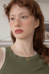 ハートクローバーペンダントサージカルチェーンネックレス/Heart clover pendant surgical chain necklace
