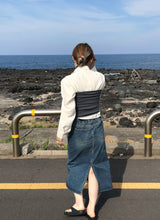 Popo back slit skirt 