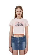 [i-ts21-006] THREE CATS CROP T-SHIRT_PINK