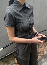 Bumpy half shirt 