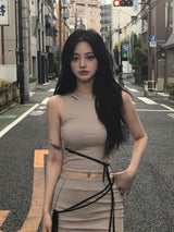 ストラップスカート