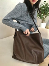 ピアーショルダーバッグ