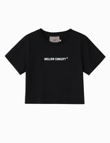 W02 ブラックコンセプトクロップTシャツ