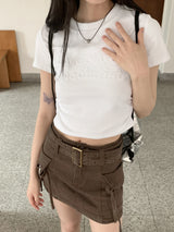 ラテムレタリングエンボスサイドシャーリングクロップ半袖Tシャツ / Latem lettering embossing side shirring crop short-sleeve T-shirt