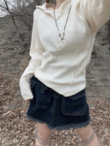 ワッフルカットアウトダイアゴナルニットフード / Waffle cut diagonal knit hood
