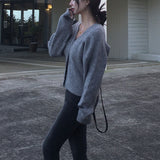 [Belied made] Monet V-neck hidden knit cardigan