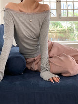 レースオフショルダー長袖Tシャツ