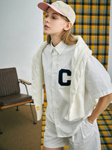 Cパッチユニセックス半袖オクスフォードシャツ / C Patch Short-Sleeved Unisex White Oxford Shirt
