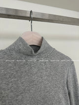 ウィナーナッピングバンディングクロップタートルネックTシャツ
