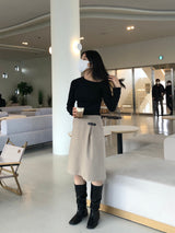 エイシェントバックルミディアムスカート