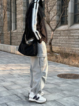 スルイカーゴポケットスウェットパンツ / Slui Cargo Pocket Sweat Pants (2 colors)