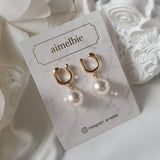 Horse Shoe and Pearl Piercing (Medium) - Gold Color
