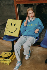 ベーシックラインロゴスウェットシャツ・ブルー［ユニセックス］/ Basic Line Logo Unisex Blue Sweat Shirt