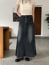 マーブルボタンポケットAラインロングデニムスカート/Muffled button pocket A-line long denim skirt