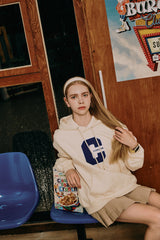 ミックスCパッチユニセックスクリームフーディ