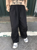 インテンポワンタックナイロンパンツ