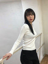 ユニスUネックスリムフィットニット