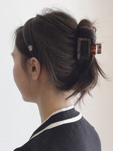 ヴィンテージムードカメオサテンボリュームヘアバンド [ブラック]