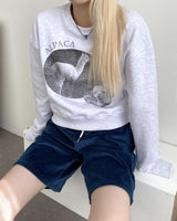 ネアポリスアルパカライブアクションプリントクロップスウェット/[MADE] Neapoli Alpaca Live-action Printing Crop Sweatshirt