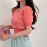 Short Sleeve V-Neck Knit Top