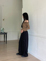 イクストライプボタンスリットオフショルダー長袖Tシャツ