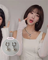 Horse Shoe and Pearl Piercing (Medium) - Silver Color