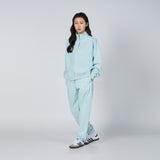 ビッグスクリプトロゴエンボシングスウェットパンツ SKYBLUE
