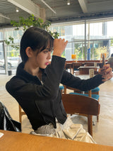 トイツータックジップアップ