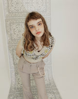 GRANNY SQUARE V-NECK CROP VEST  SAND BEIGE (6691440001142)