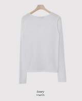スリムフィットリボンエンブロイダリーTシャツ