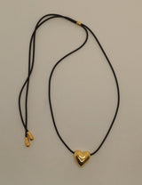 HEART STRING GOLD NECKLACE