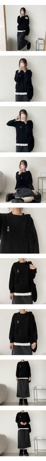 Bear Patch Embroidery Round Knitwear