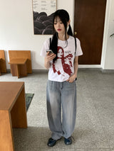 ハギングキャットプリントセミクロップド半袖Tシャツ / Hugging Cat Print Semi-cropped Short Sleeve T-shirt