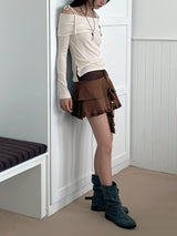 Twill ribbon strap off-shoulder slit cropped long-sleeved T-shirt