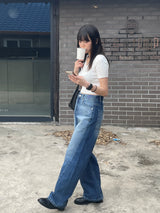 Side line over denim