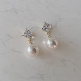 Diamond Pearl Piercing - Gold