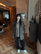 Leon straight black jean 
