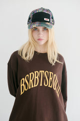 アーチロゴクルーネック / BSR2223FWPO077 BSRBT ARCH LOGO CREWNECK BROWN