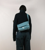 モスブルー / moss blue